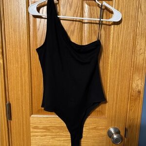 SHEIN Black Asymmetrical Bodysuit